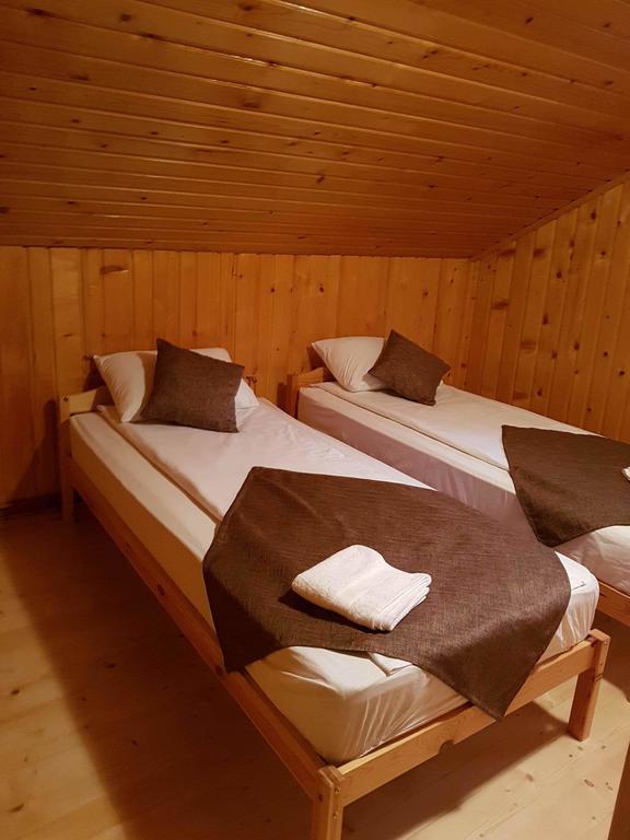 Cabana Sarmis Costesti Exterior foto